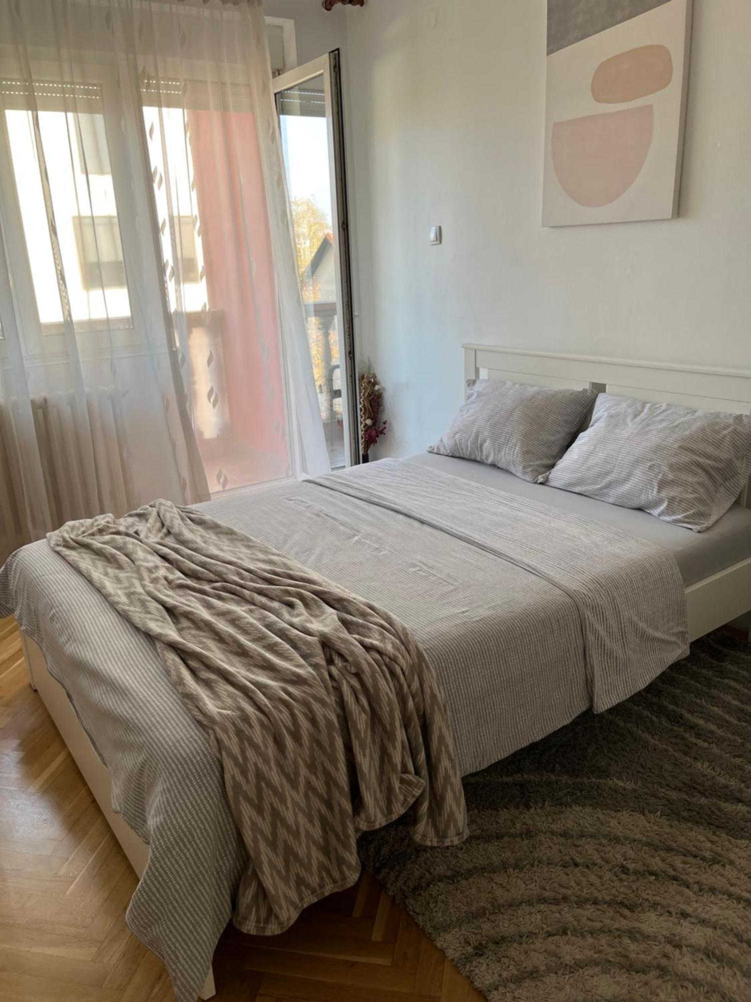 Nikola Ns2 Apartment